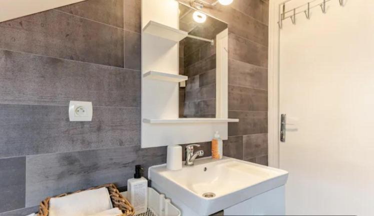 أتيس مو 4Pers 2Lits 5 Min Aeroport Orly,Navette Et Parking Extra,Location En Nuit Et Jourchez Sandro, المظهر الخارجي الصورة